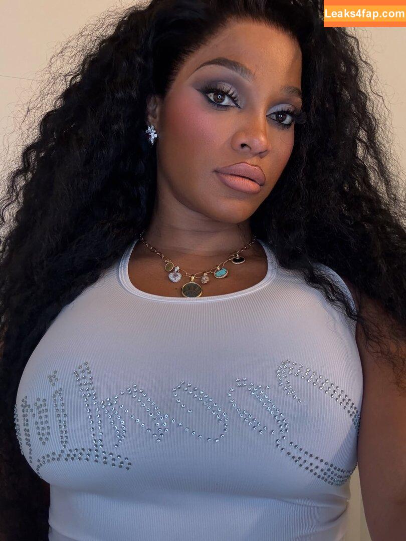 Joseline Hernandez / 