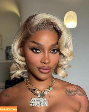 Joseline Hernandez photo #0181