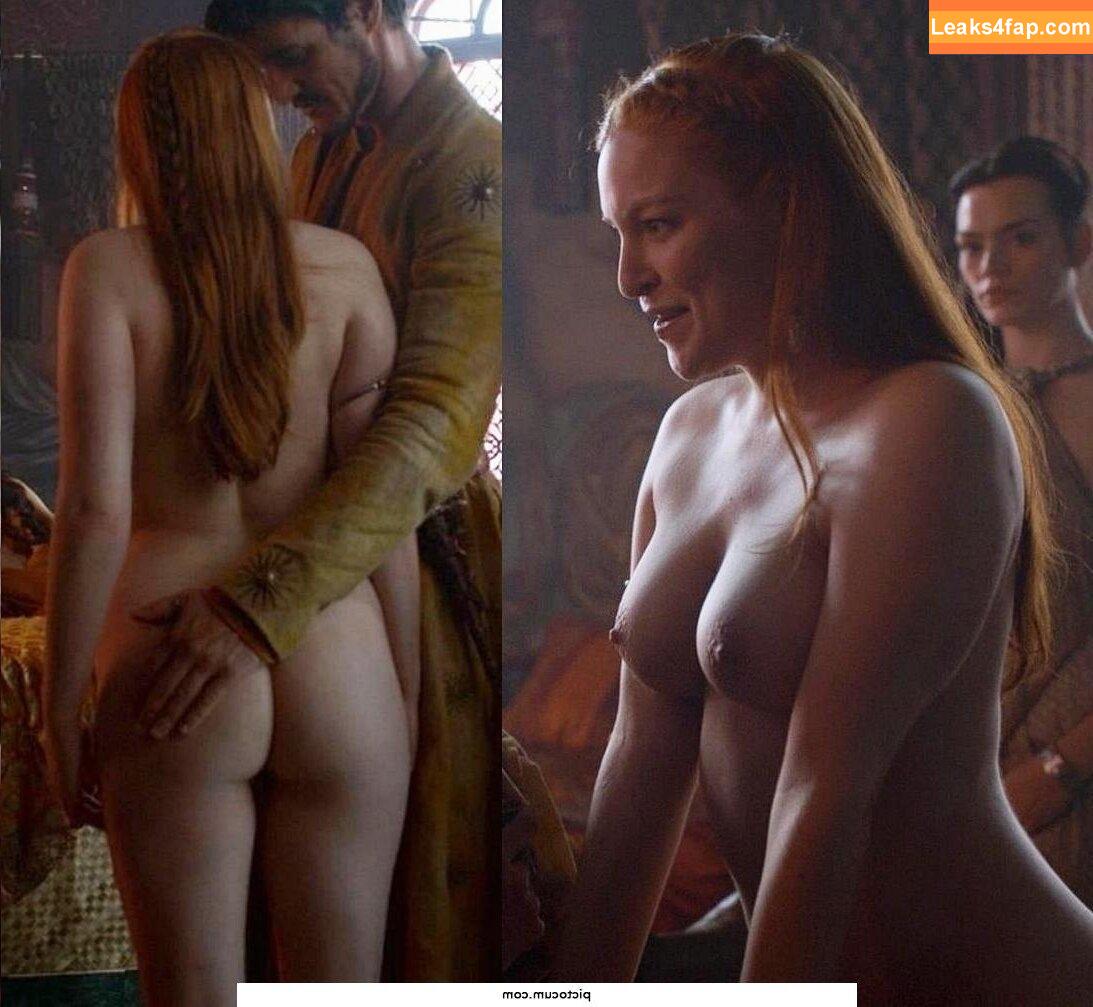 Josephine Gillan /  leaked photo photo #0008