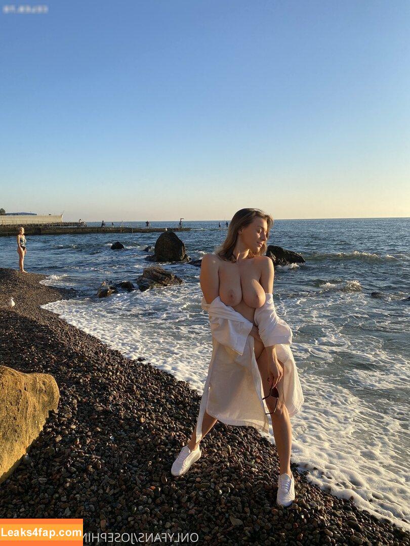 Josephine Jackson / https: / josephinexxx / ta.sama.actorka leaked photo photo #1413
