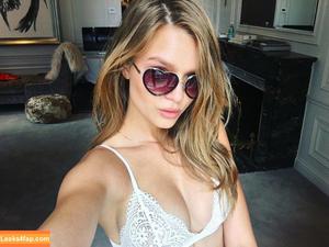 Josephine Skriver photo #0361