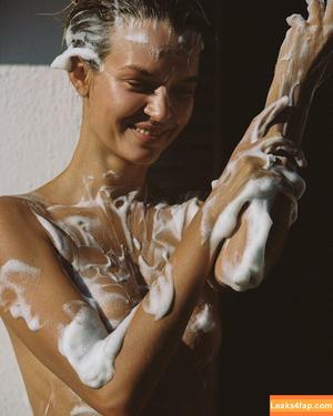 Josephine Skriver photo #0505