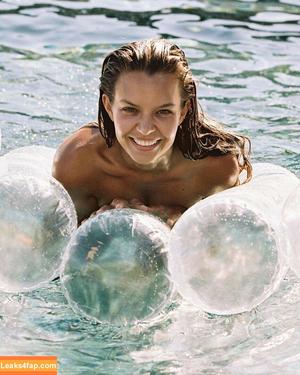 Josephine Skriver photo #0523