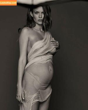 Josephine Skriver photo #0530