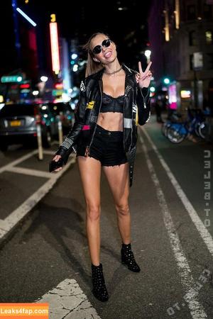 Josephine Skriver photo #1144