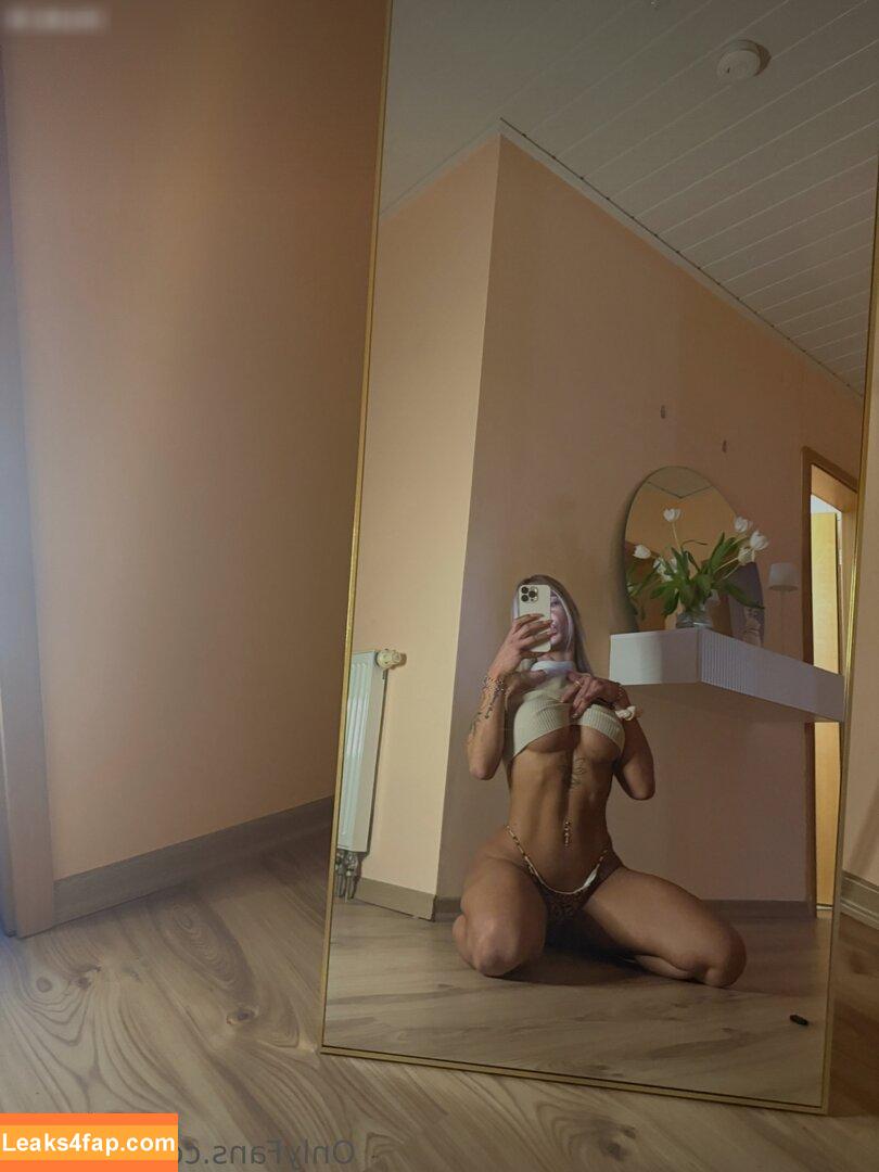 Josephine Wagner /  leaked photo photo #0001