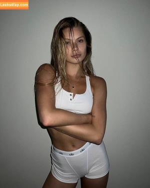 Josie Canseco photo #0136