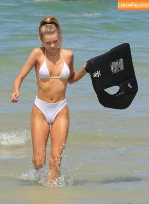 Josie Canseco photo #0150