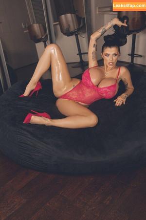 joslynjames photo #0088