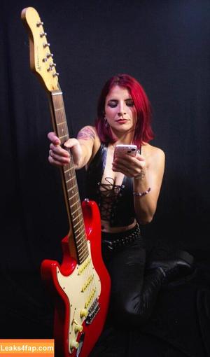 Jossyreds photo #0084