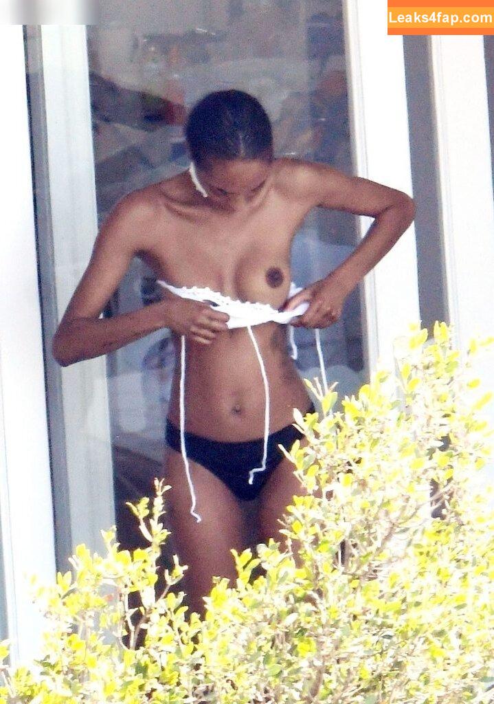 Jourdan Dunn / jourdandunn leaked photo photo #0013
