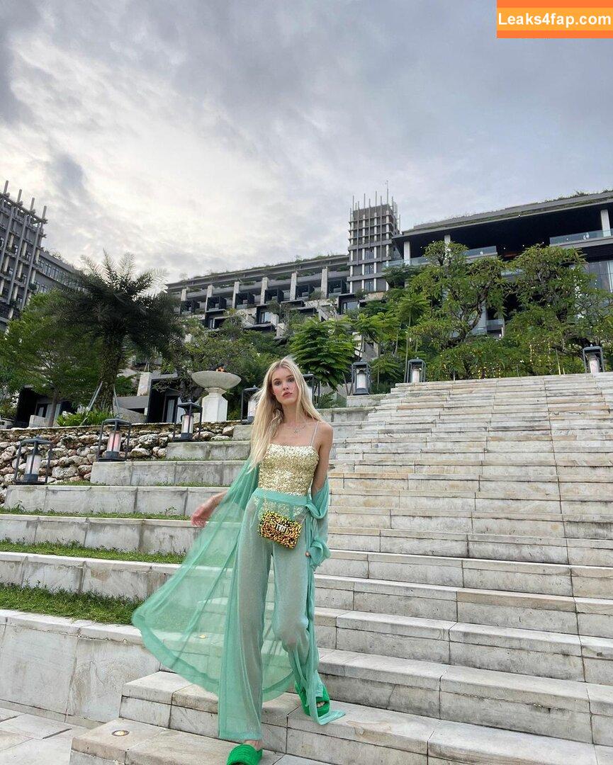 Joy Corrigan / _joycorrigan / https: / joycorrigan / officialjoycorrigan leaked photo photo #0327