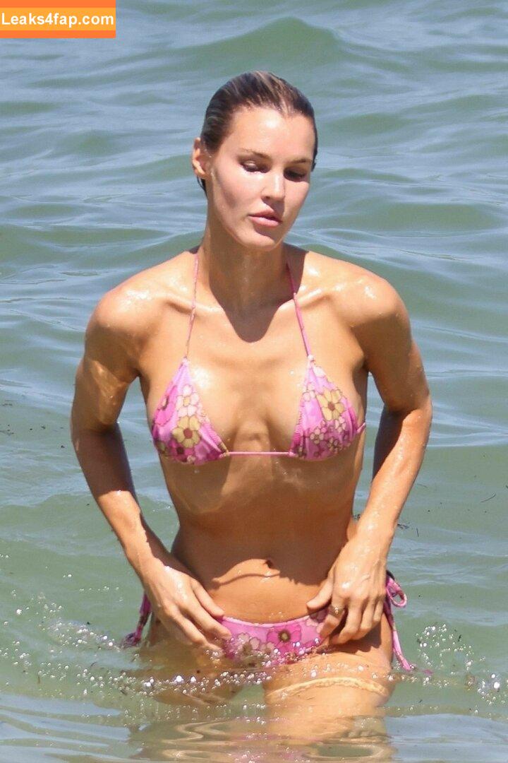 Joy Corrigan / _joycorrigan / https: / joycorrigan / officialjoycorrigan leaked photo photo #0402