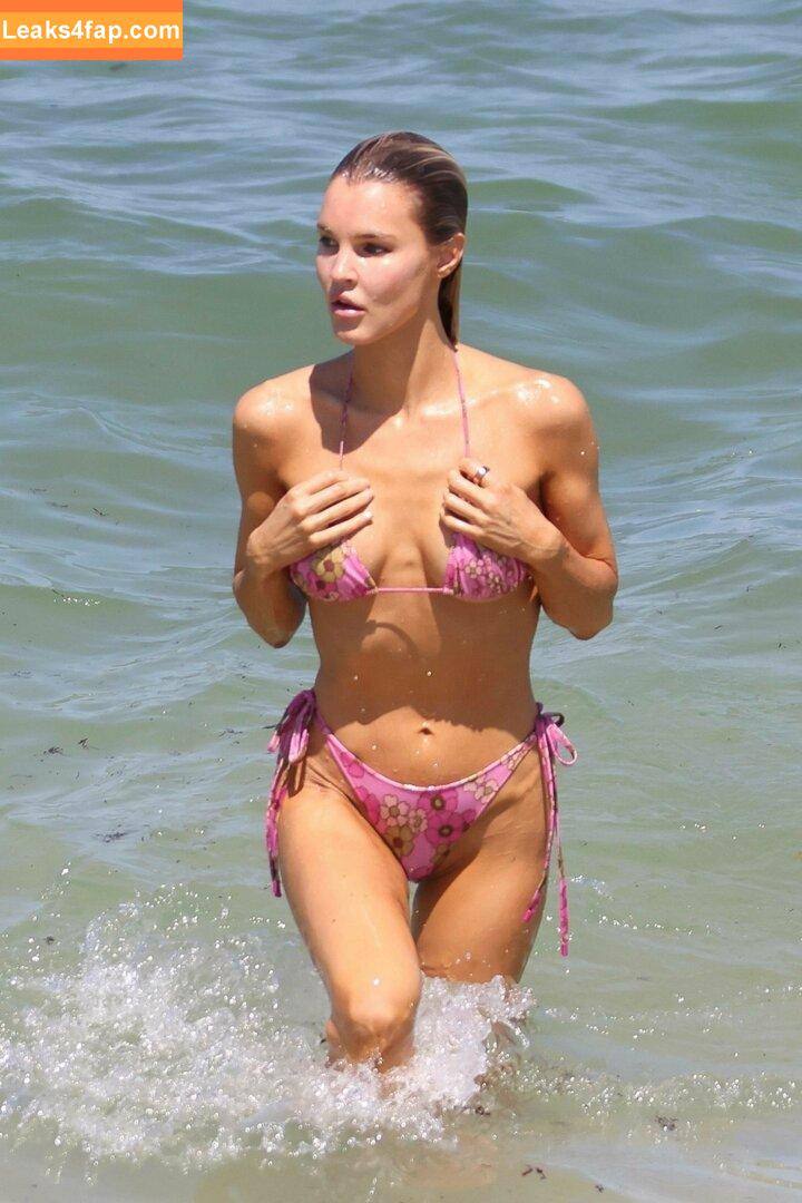 Joy Corrigan / _joycorrigan / https: / joycorrigan / officialjoycorrigan leaked photo photo #0421