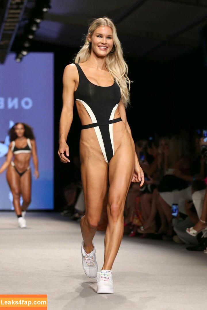 Joy Corrigan / _joycorrigan / https: / joycorrigan / officialjoycorrigan leaked photo photo #0433