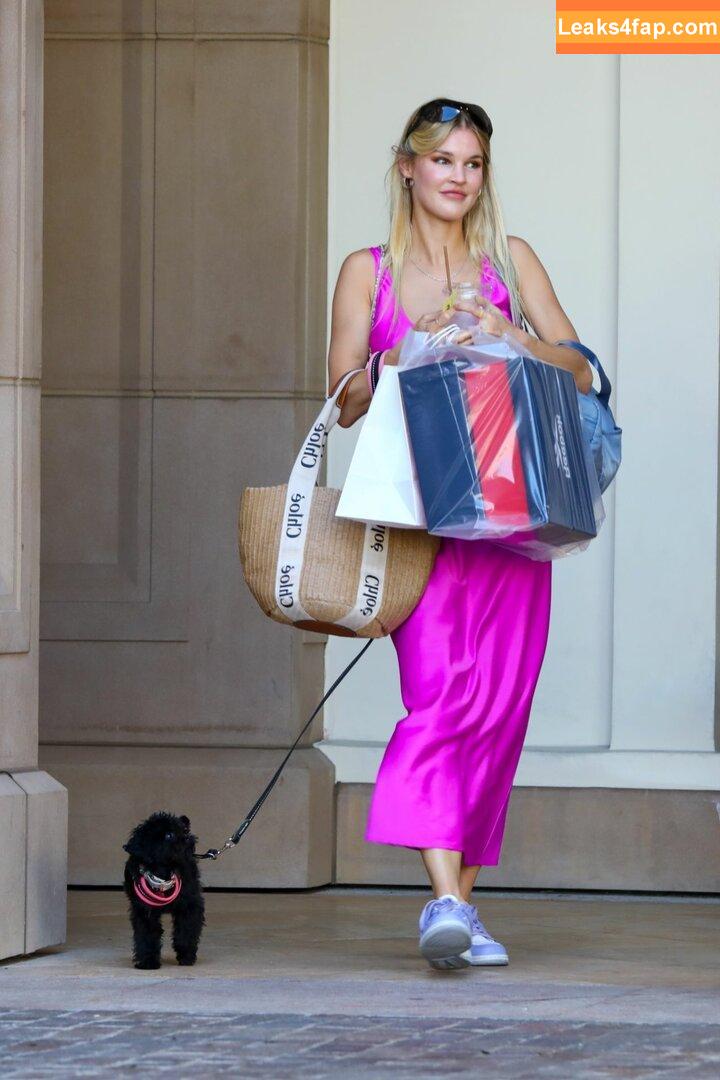 Joy Corrigan / _joycorrigan / https: / joycorrigan / officialjoycorrigan leaked photo photo #0452