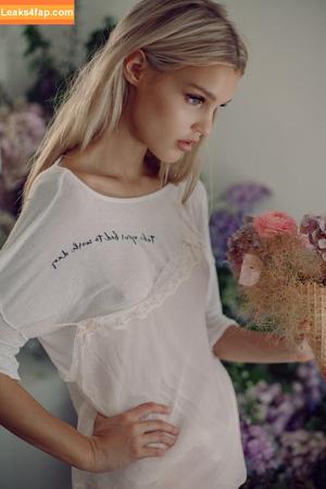 Joy Corrigan фото #1538