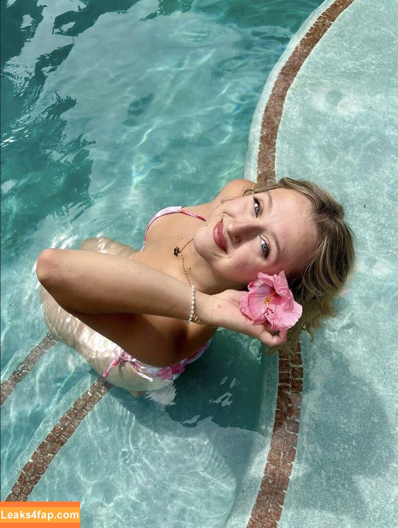 Joy Evia / wildlife.barbie leaked photo photo #0008