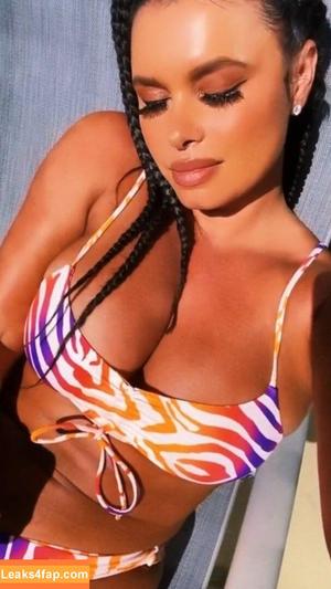 Joy Taylor photo #0043