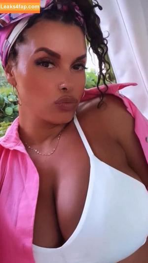 Joy Taylor photo #0129