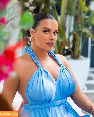 Joy Taylor photo #0200