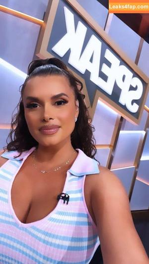 Joy Taylor photo #0214