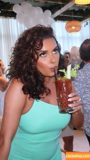 Joy Taylor photo #0226