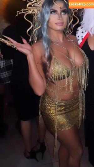 Joy Taylor photo #0237