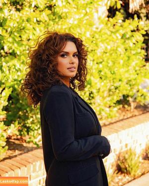 Joy Taylor photo #0304