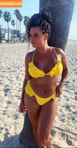 Joy Taylor photo #0347