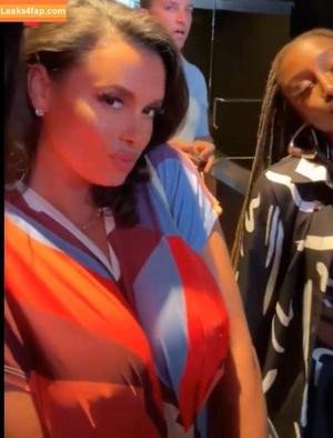Joy Taylor photo #0421