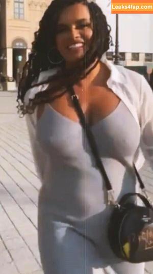 Joy Taylor photo #0435