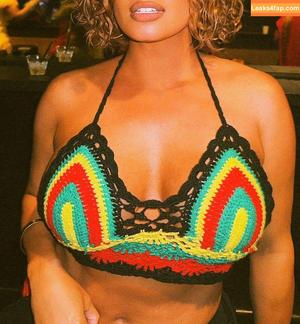 Joy Taylor photo #0601