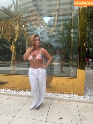 Joy Taylor фото #1193