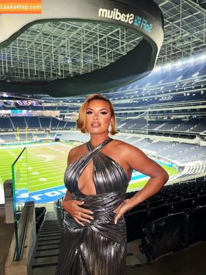 Joy Taylor photo #1209