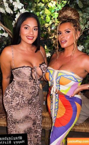 Joy Taylor photo #1334