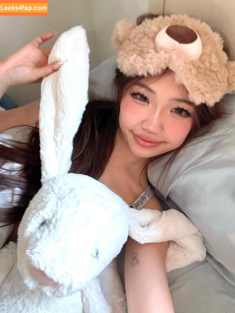 joycee.e / Joyce / joyce.caity / joyciejosephine leaked photo photo #0025