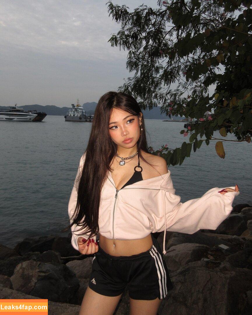 joycee.e / Joyce / joyce.caity / joyciejosephine leaked photo photo #0033