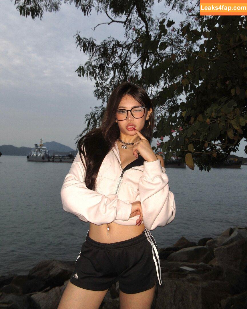 joycee.e / Joyce / joyce.caity / joyciejosephine leaked photo photo #0035