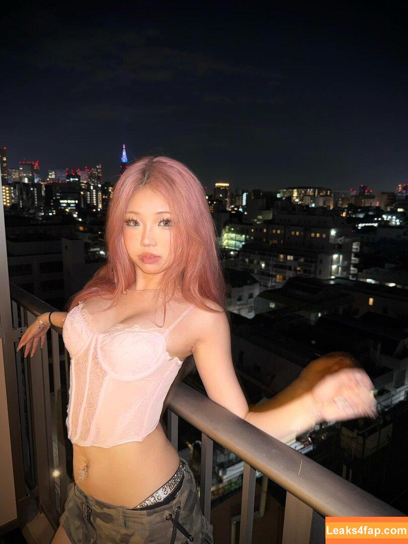 joycee.e / Joyce / joyce.caity / joyciejosephine leaked photo photo #0042