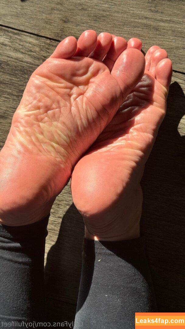 joyfullfeet / joy.fullfeet leaked photo photo #0016