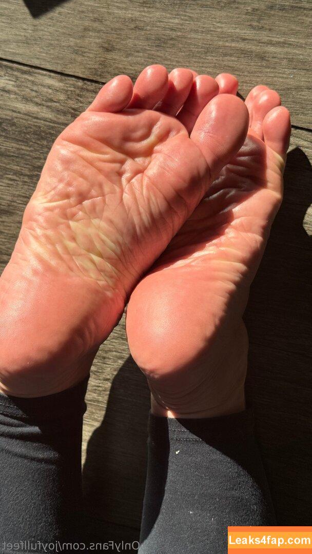 joyfullfeet / joy.fullfeet leaked photo photo #0017