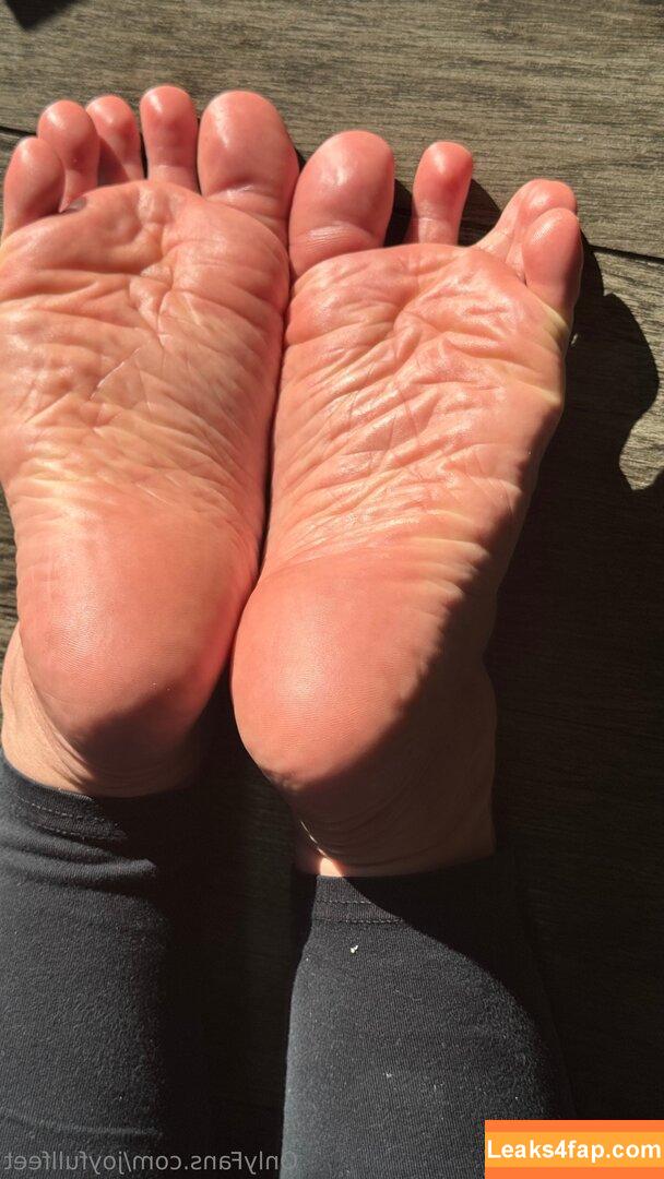 joyfullfeet / joy.fullfeet leaked photo photo #0019