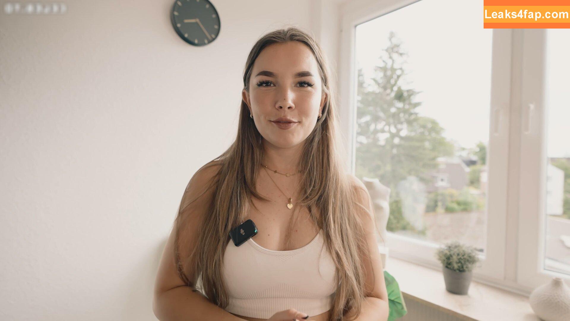 joysemmi /  leaked photo photo #0175