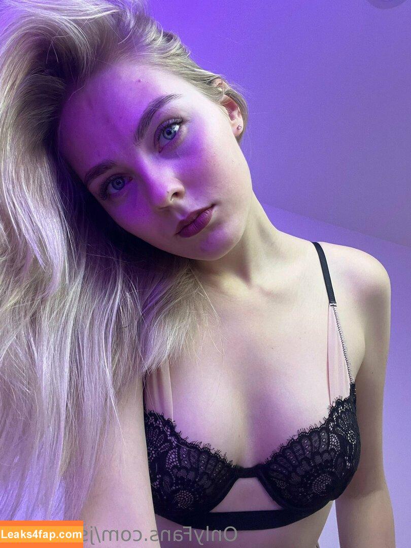 jscarlett6 / jscarr711 leaked photo photo #0006