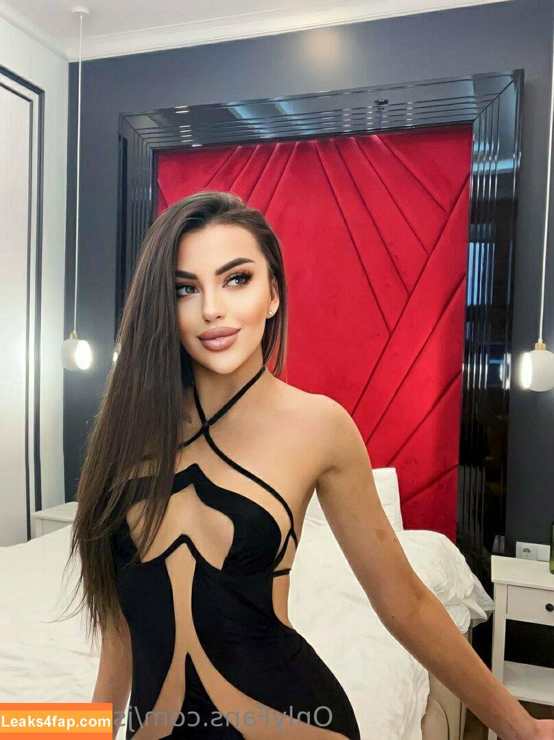 jscarlett6 / jscarr711 leaked photo photo #0105