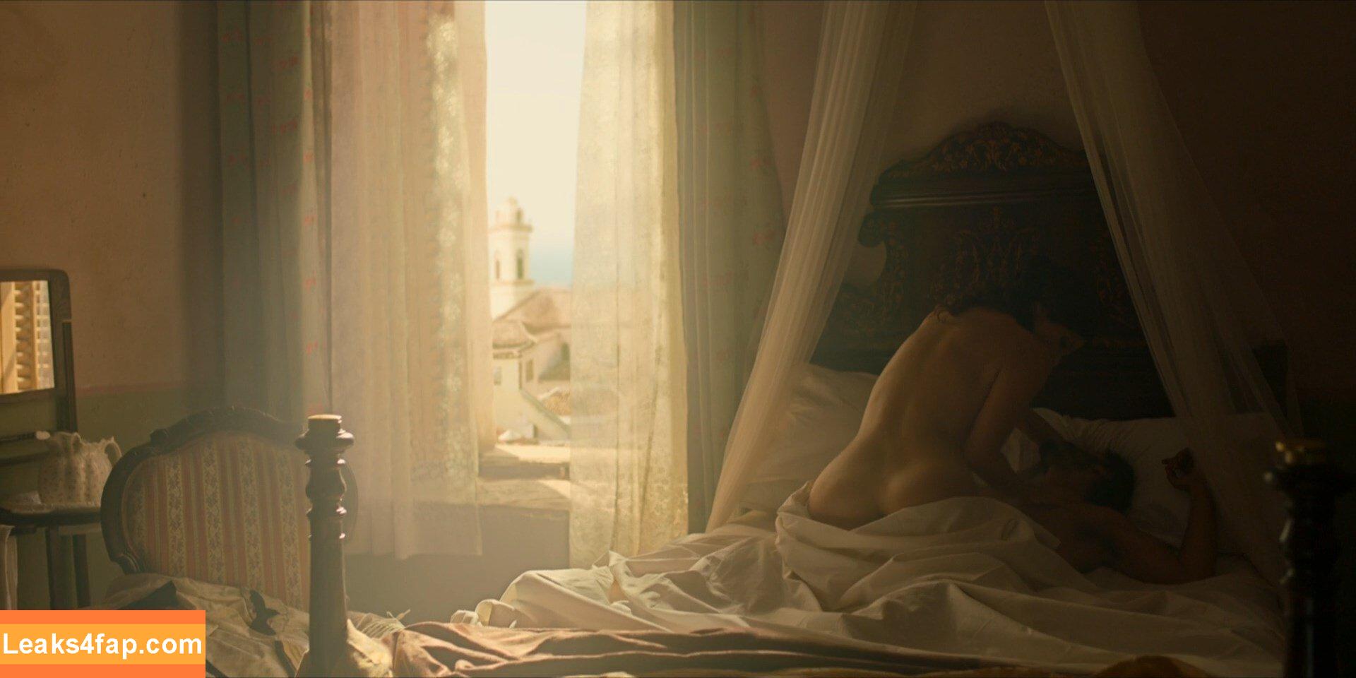 Juana Acosta /  leaked photo photo #0021