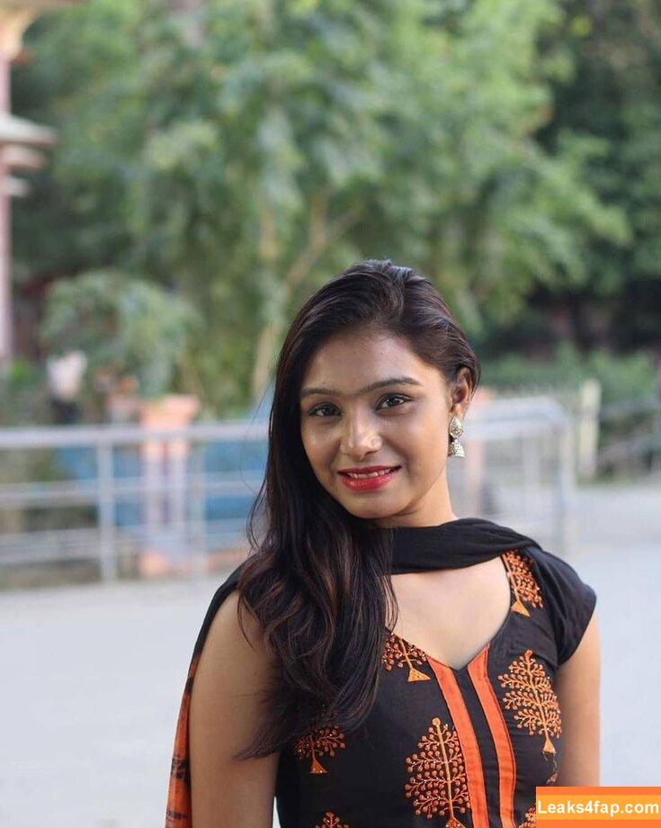 Jui Lahiri /  leaked photo photo #0002