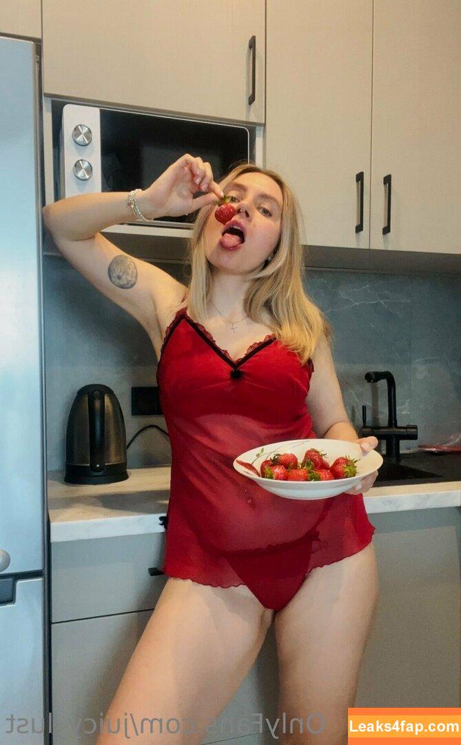 juicy_lust / _juicylust_ leaked photo photo #0324