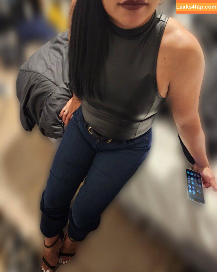 juicyasianhousewife / juicyasianwifey leaked photo photo #0029